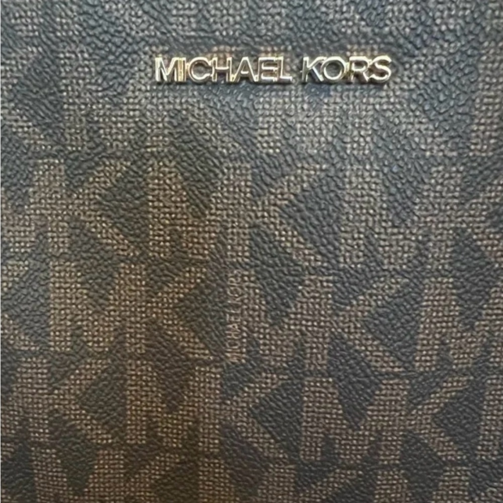 Michael Kors Rhea Medium Slim Logo Backpack - Picture 2 of 16